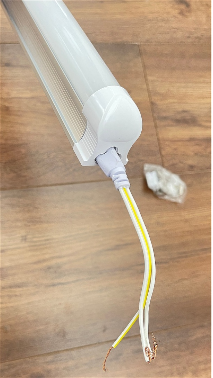 Picture of  LED 2FT Tube Light 10W T8 6000K Cool White-750lm Ideal for Kitchen, Garage, Shop, Warehouse