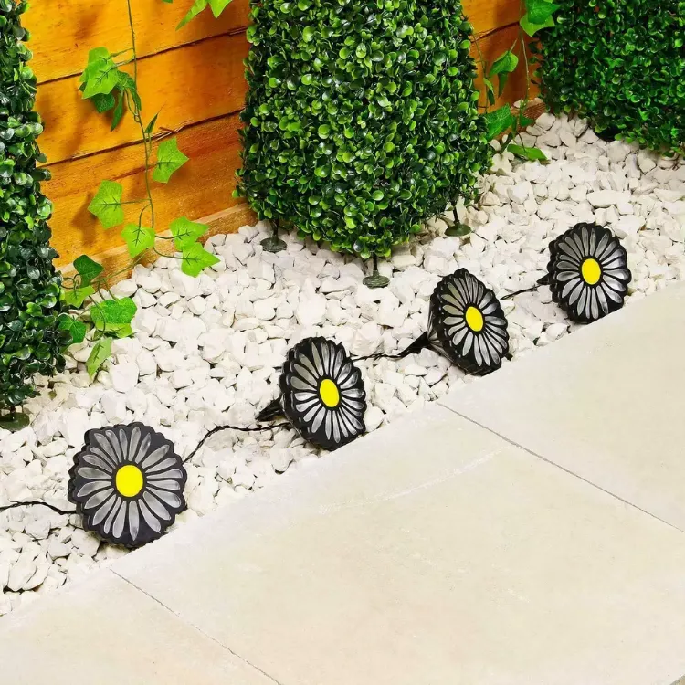 Picture of  4-Pack Solar-Powered LED Daisy Lights – Super Bright Outdoor Walkway & Garden Decorative Lamps